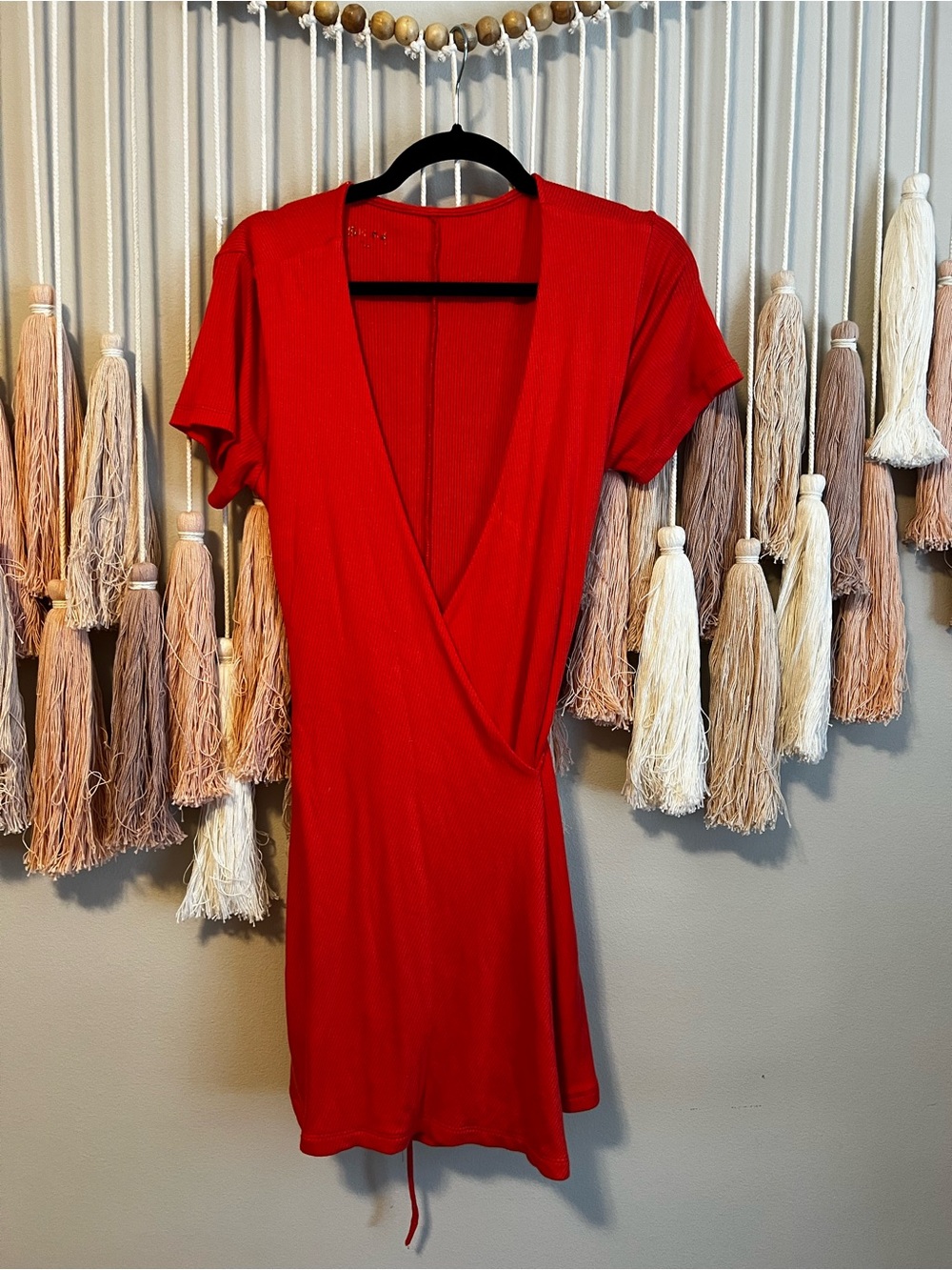 Skatie Red Wrap-Style Short Sleeve Dress size L